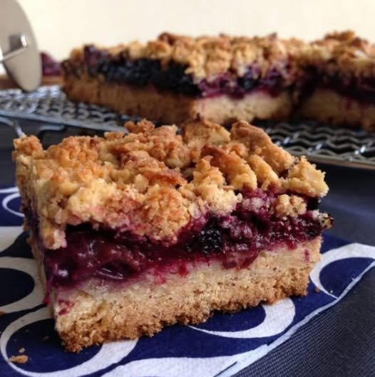 carrés crumble aux fruits